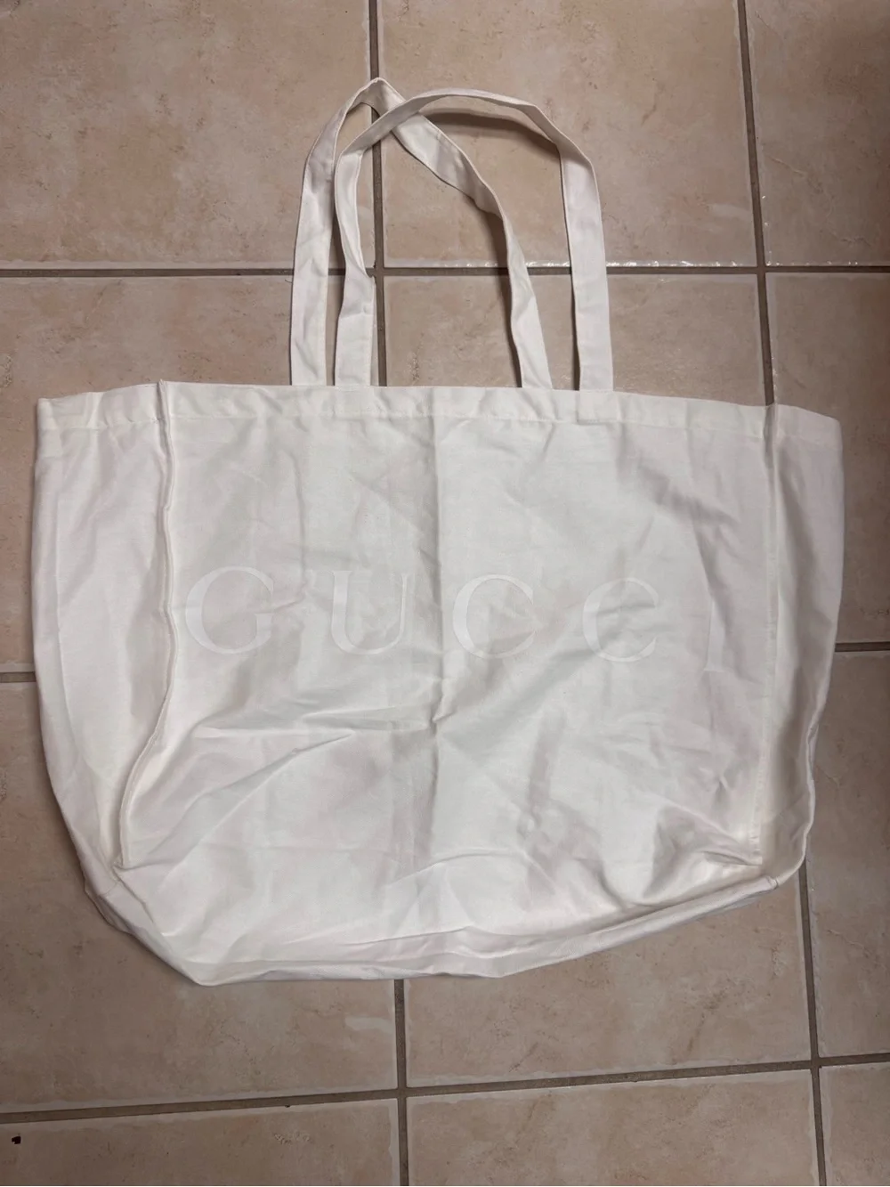 Gucci spacious cream